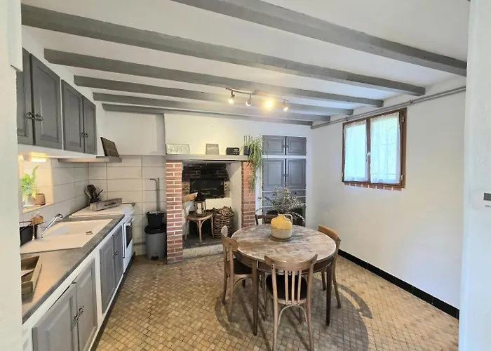 Дом отдыха Chez Augustine Lascaux